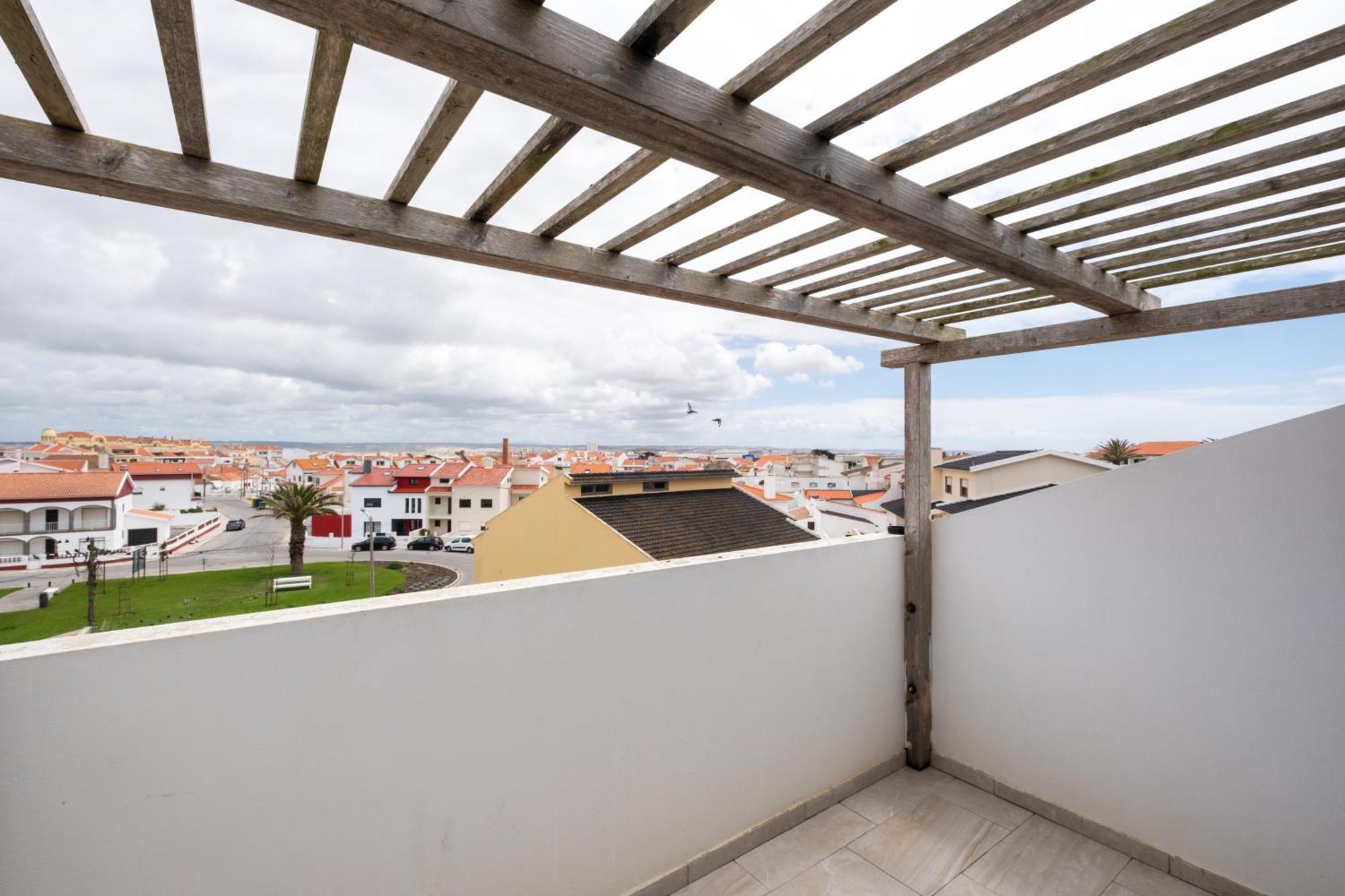 West Side Guesthouse Peniche Eksteriør billede