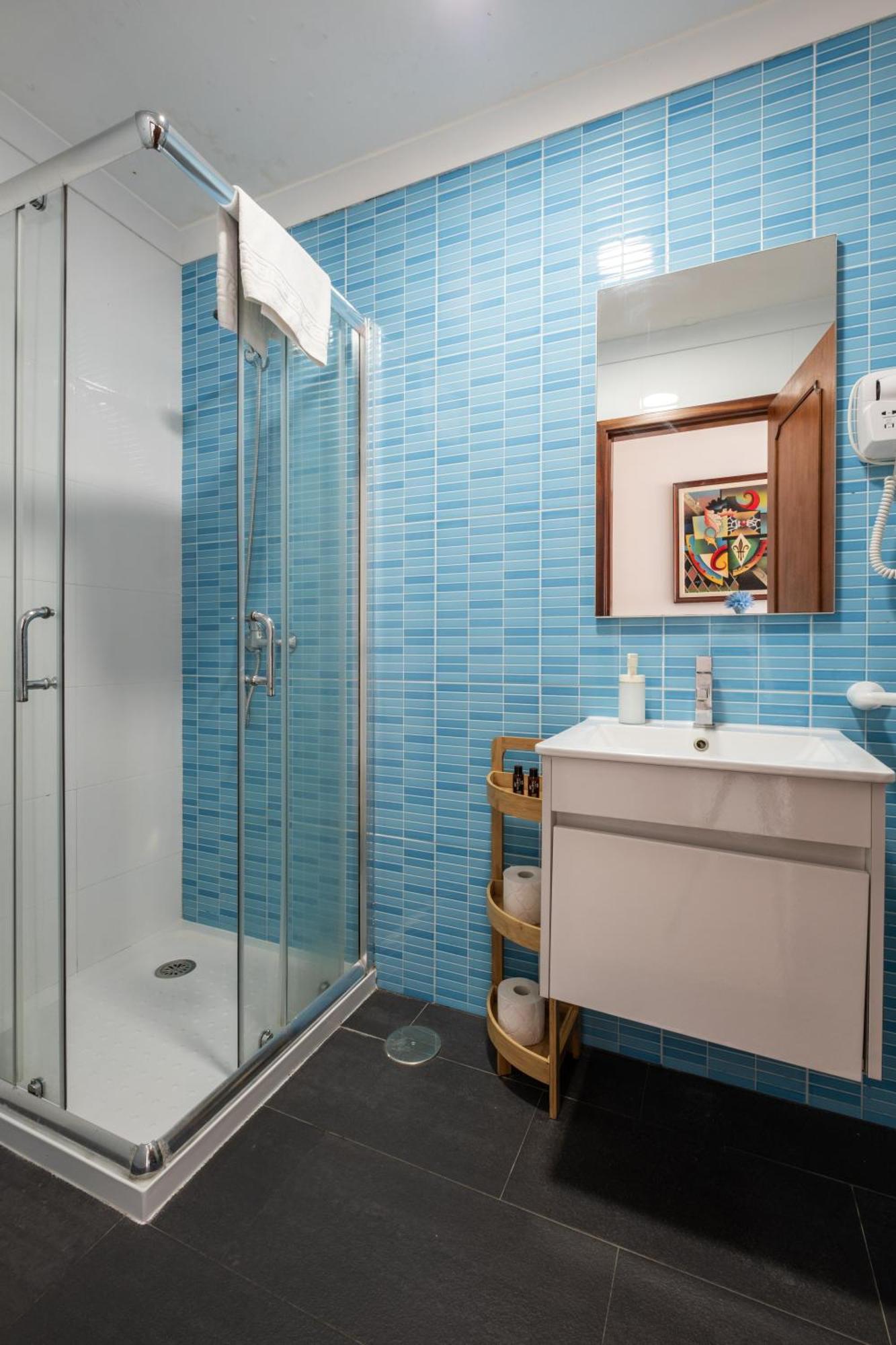 West Side Guesthouse Peniche Eksteriør billede